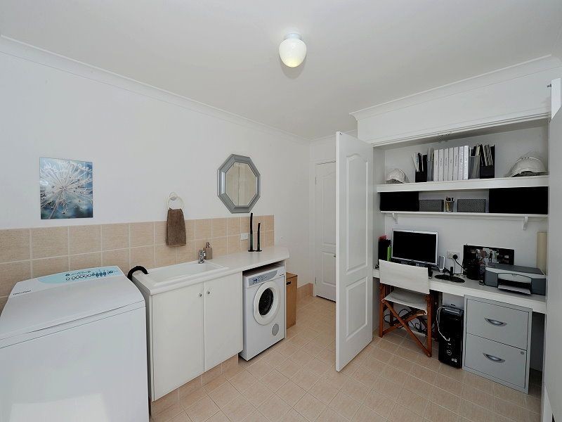 20 Everlasting Retreat, Halls Head WA 6210