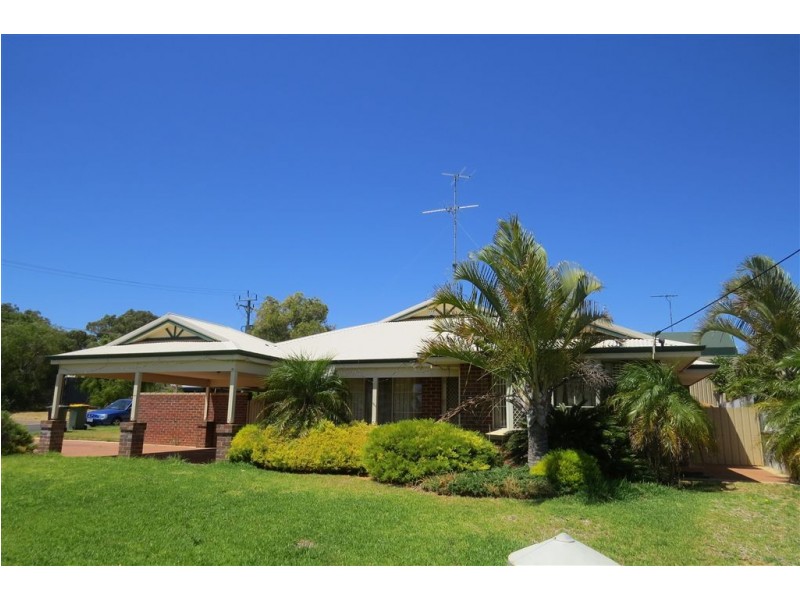 15A Cathryn Street, Halls Head WA 6210