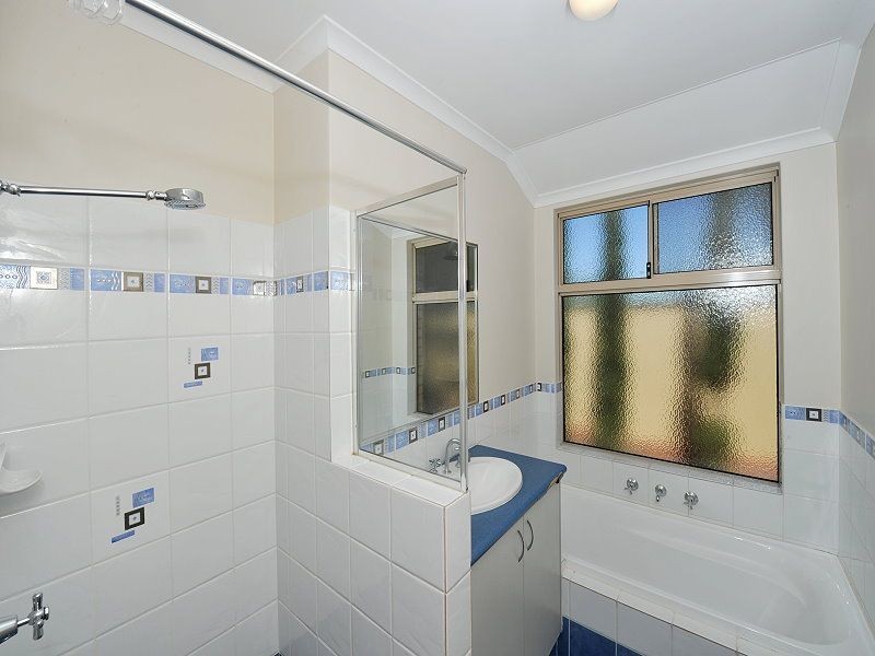 3/7 Jupiter Way, Greenfields WA 6210