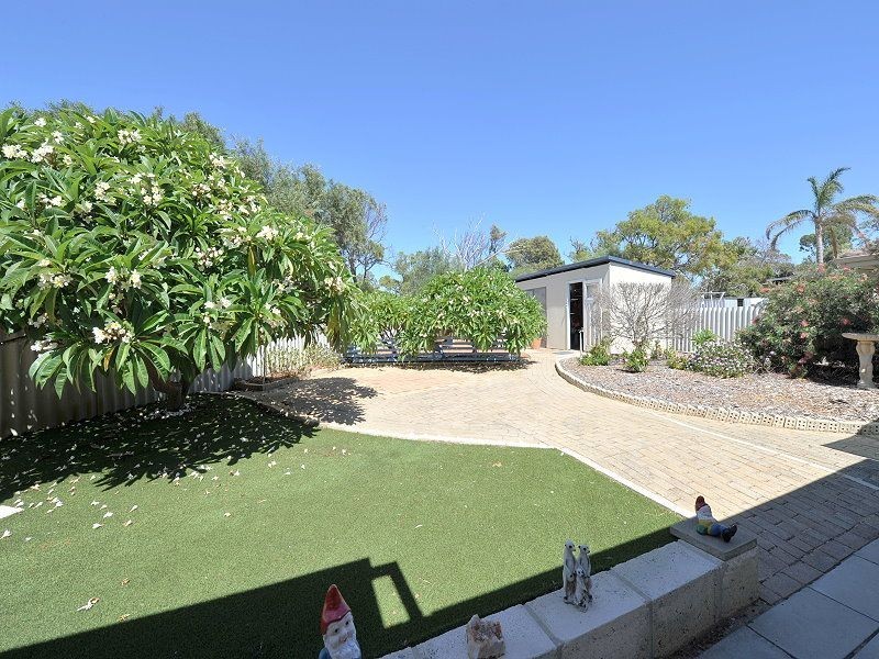 13B Zavia Street, Falcon WA 6210