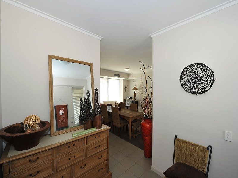 5 Arcot Court, Meadow Springs WA 6210