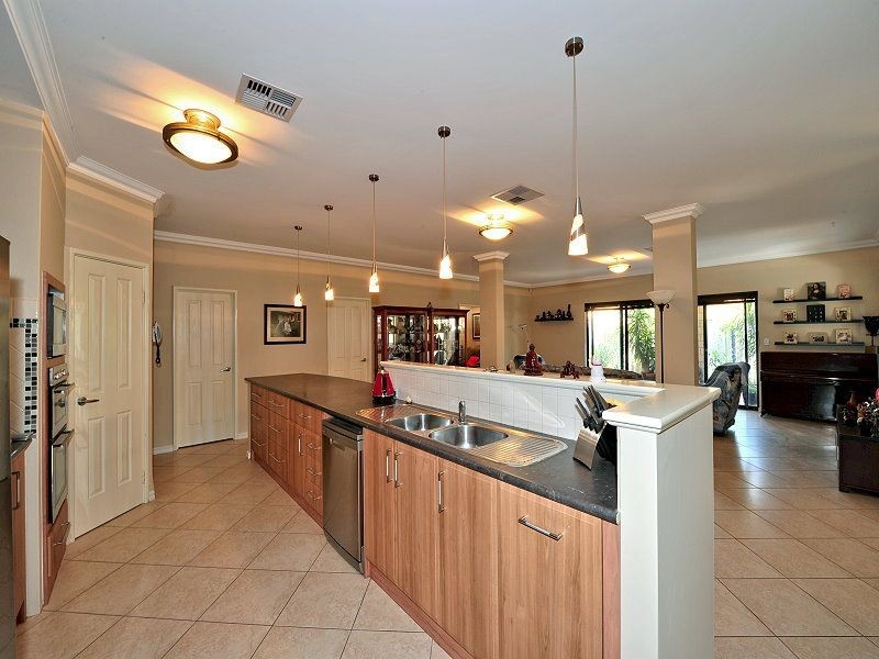 48 Bellavista Parade, Meadow Springs WA 6210