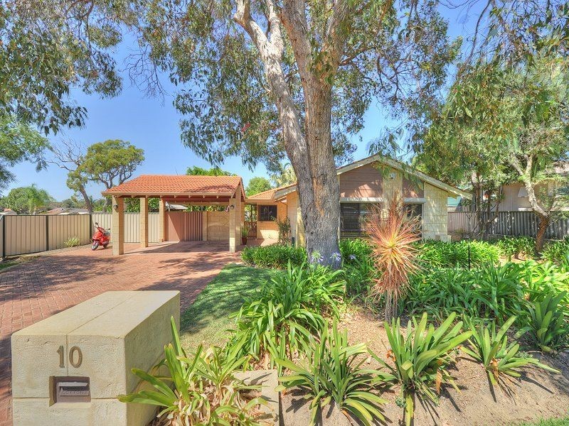 10 Tennyson Ave, Halls Head WA 6210