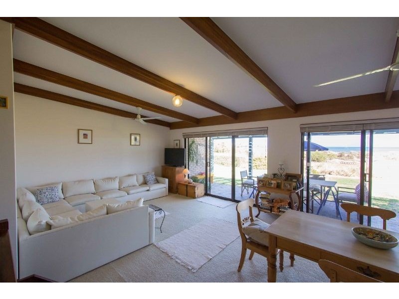 2/90 Ormsby Terrace, Mandurah WA 6210