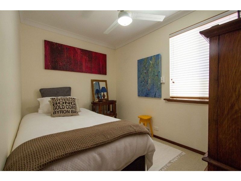 2/90 Ormsby Terrace, Mandurah WA 6210