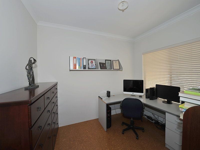 19 Bibbulmun Meander, Ravenswood WA 6208