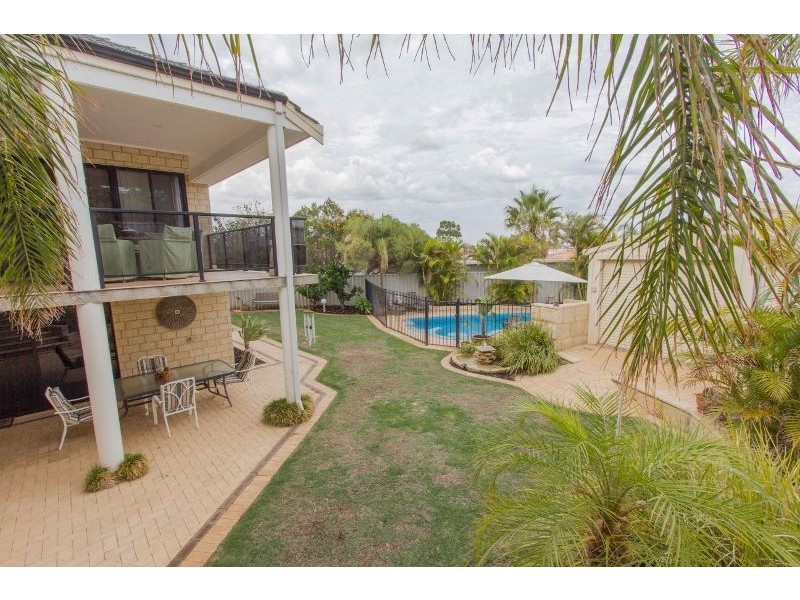 7 Nettle Place, Halls Head WA 6210