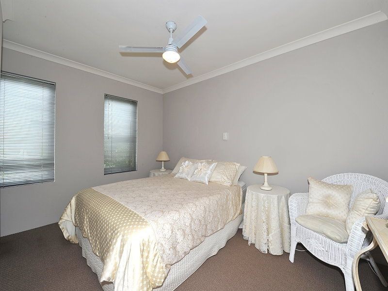 17 Nankeen Approach, Dudley Park WA 6210