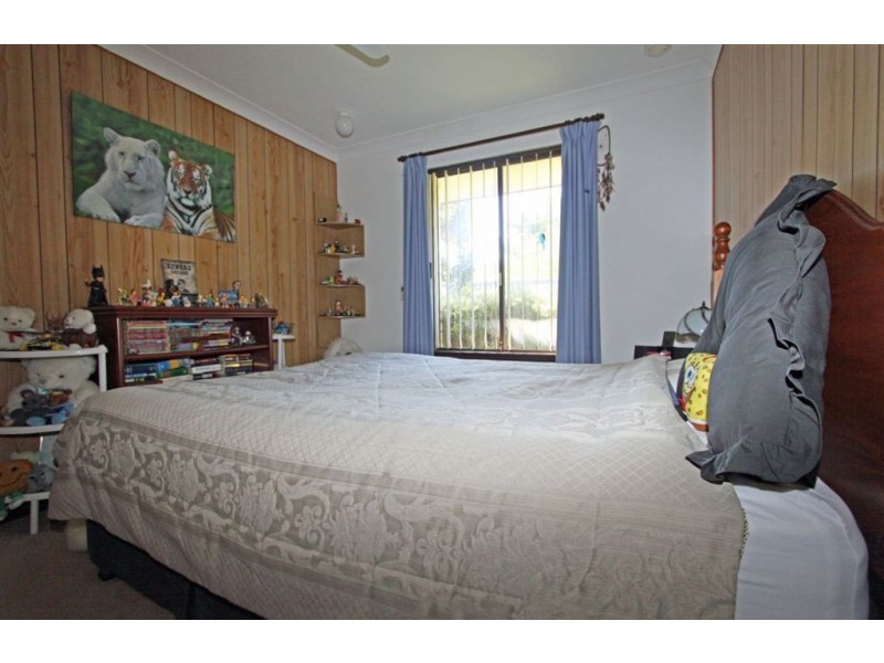 40 Arundel Drive, Halls Head WA 6210