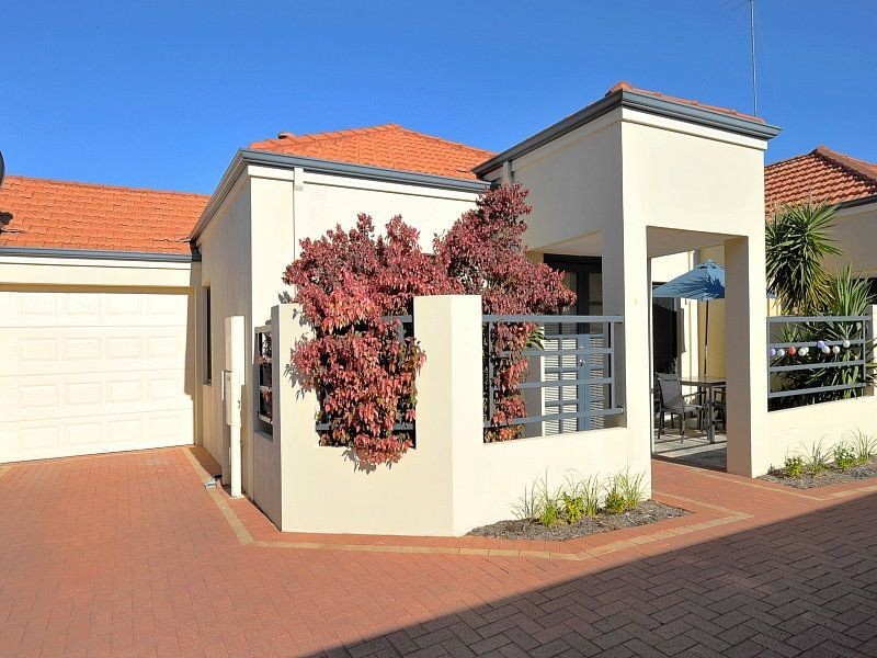 4/9 Hackett Street, Mandurah WA 6210