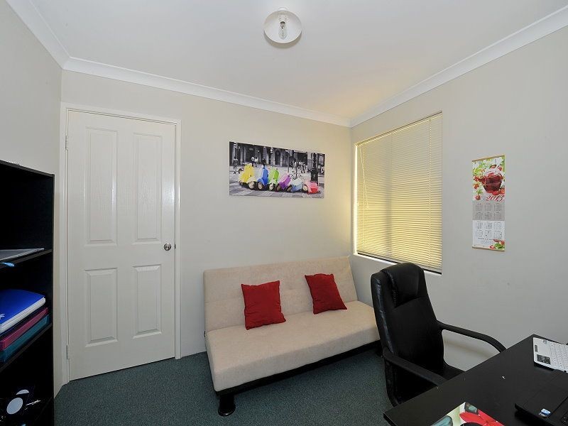 4/9 Hackett Street, Mandurah WA 6210