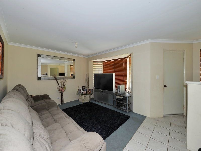 165 Oakmont Avenue, Meadow Springs WA 6210