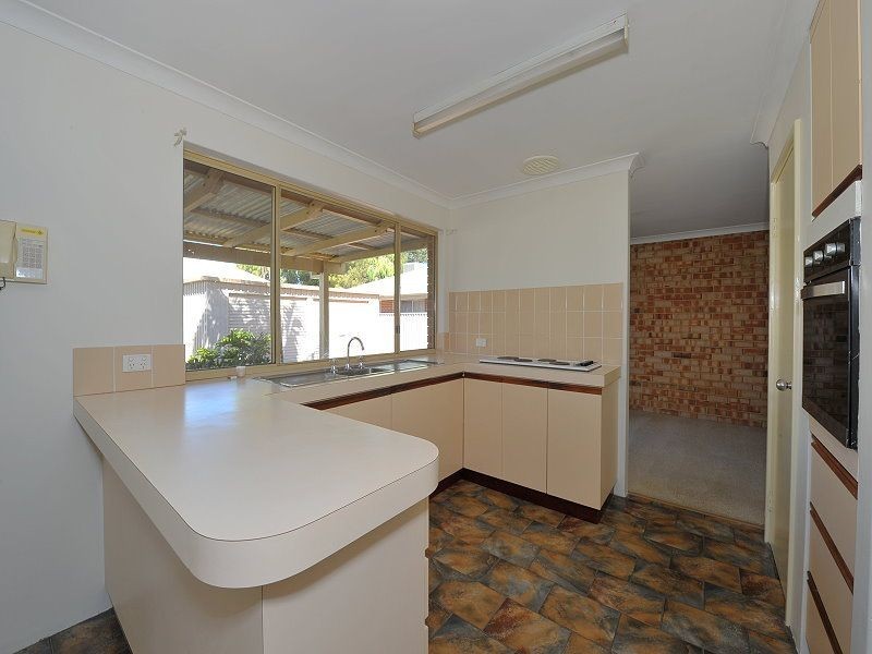6 Bannister Court, Wannanup WA 6210