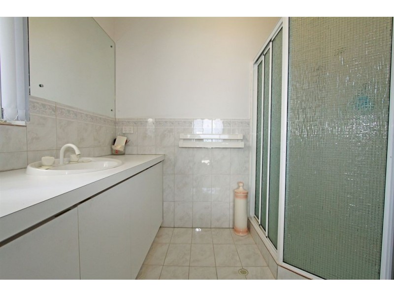 50A Halls Head Parade, Halls Head WA 6210