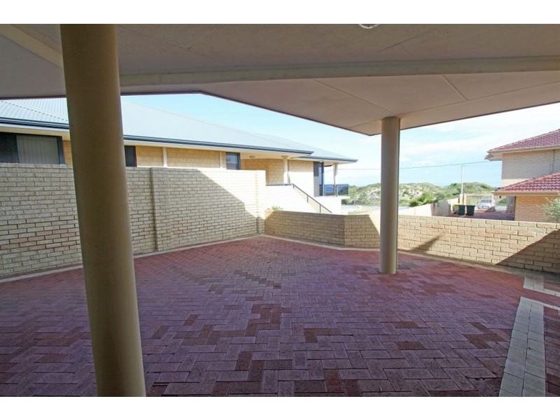 50B Halls Head Parade, Halls Head WA 6210