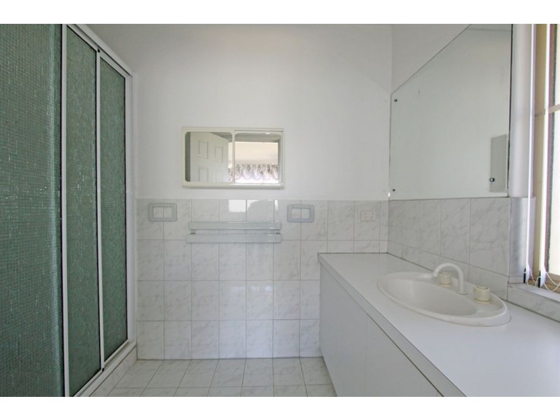 50B Halls Head Parade, Halls Head WA 6210