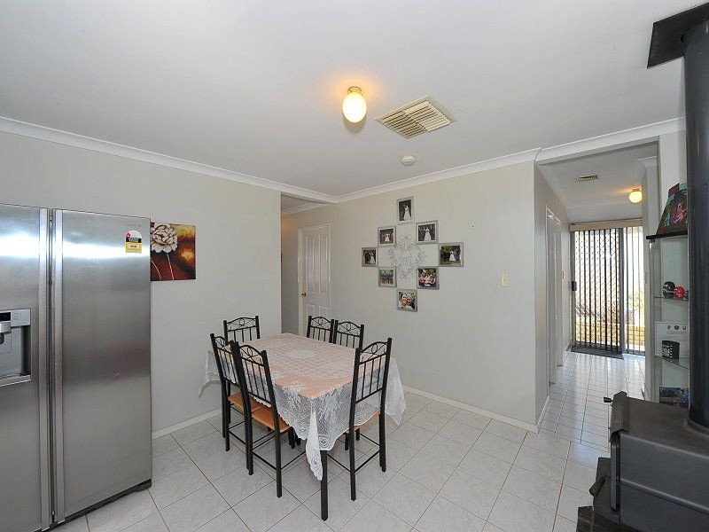 13 Ammerdown Place, Erskine WA 6210