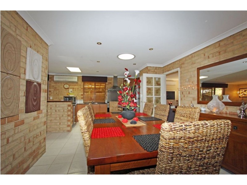 13 Kedron Place, Greenfields WA 6210