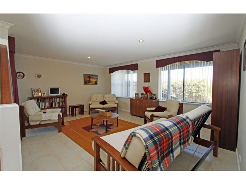 3 Acheron Road, San Remo WA 6210