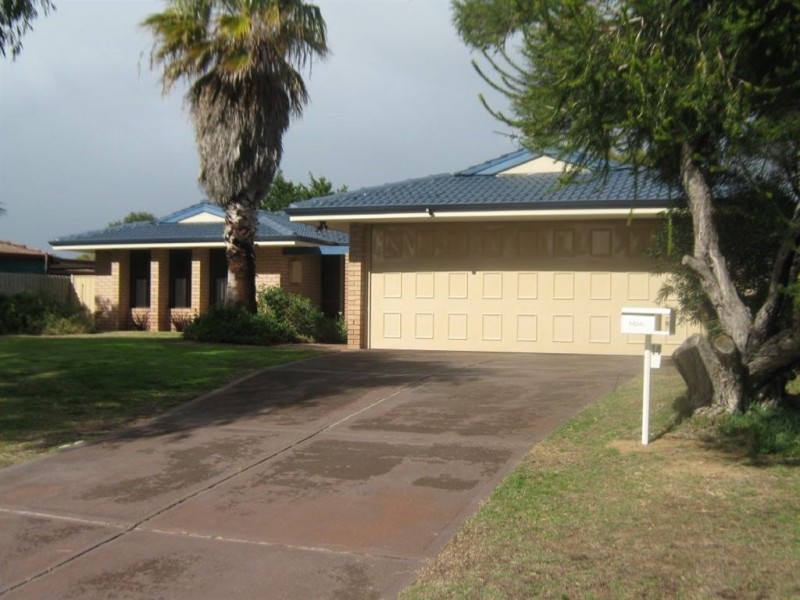 14 Quamby Court, Silver Sands WA 6210