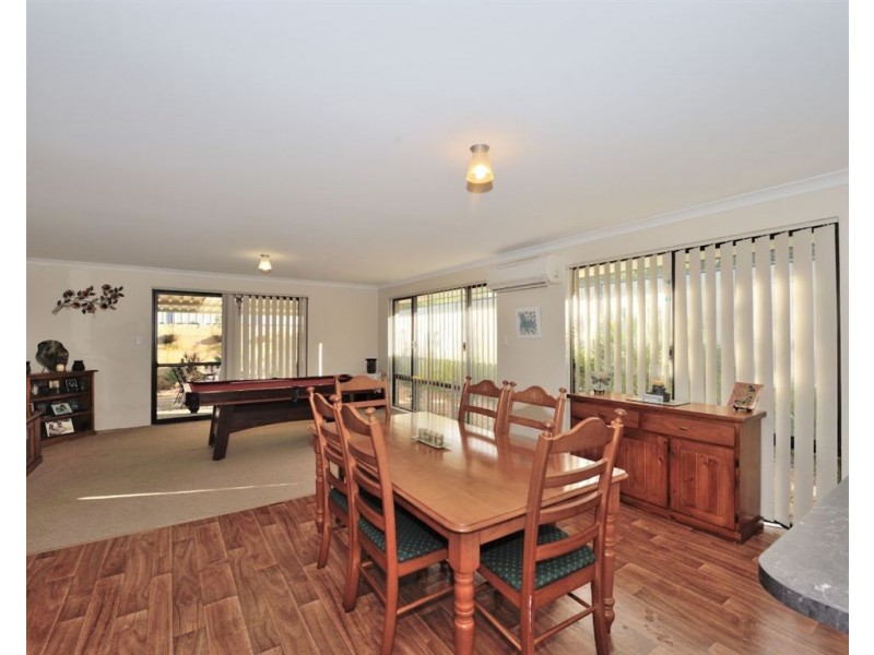 102 Meadow Springs Drive, Meadow Springs WA 6210