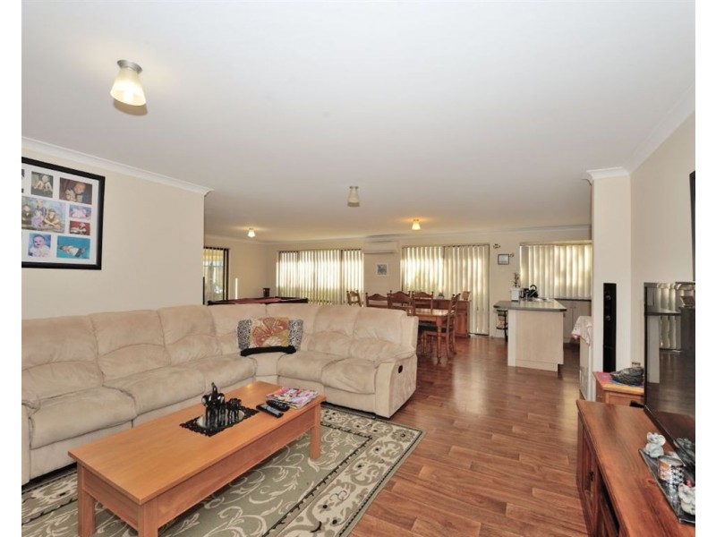 102 Meadow Springs Drive, Meadow Springs WA 6210