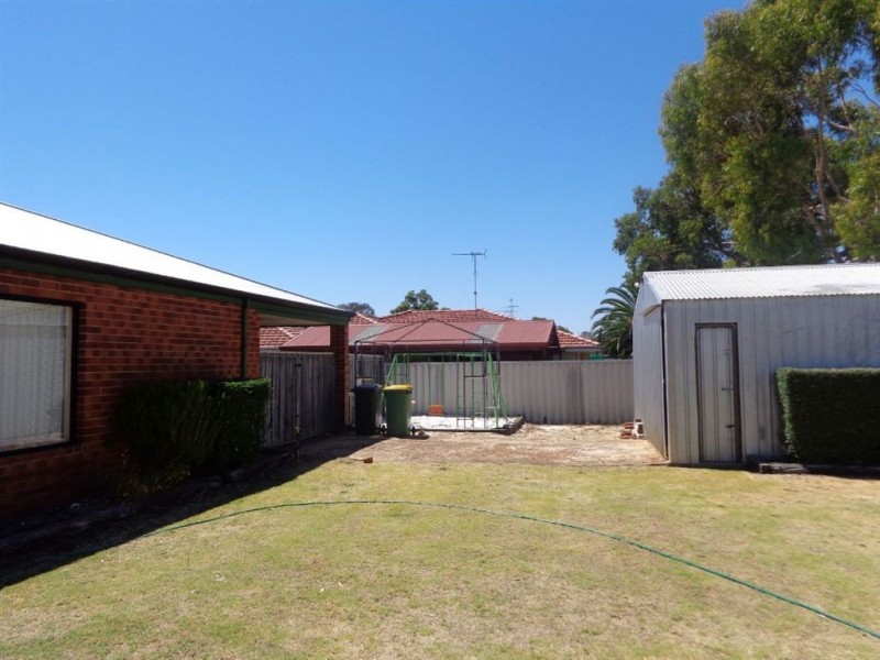 14 Throssell Court, Greenfields WA 6210