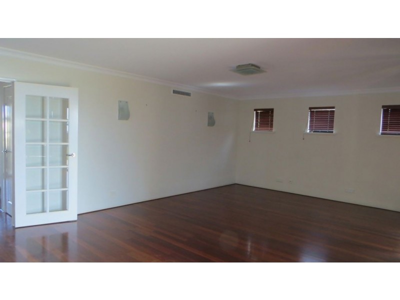 24 Hyden Loop, Dawesville WA 6211