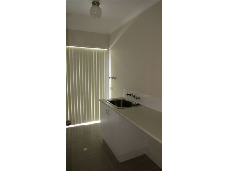 12 Oakwood Gate, Meadow Springs WA 6210