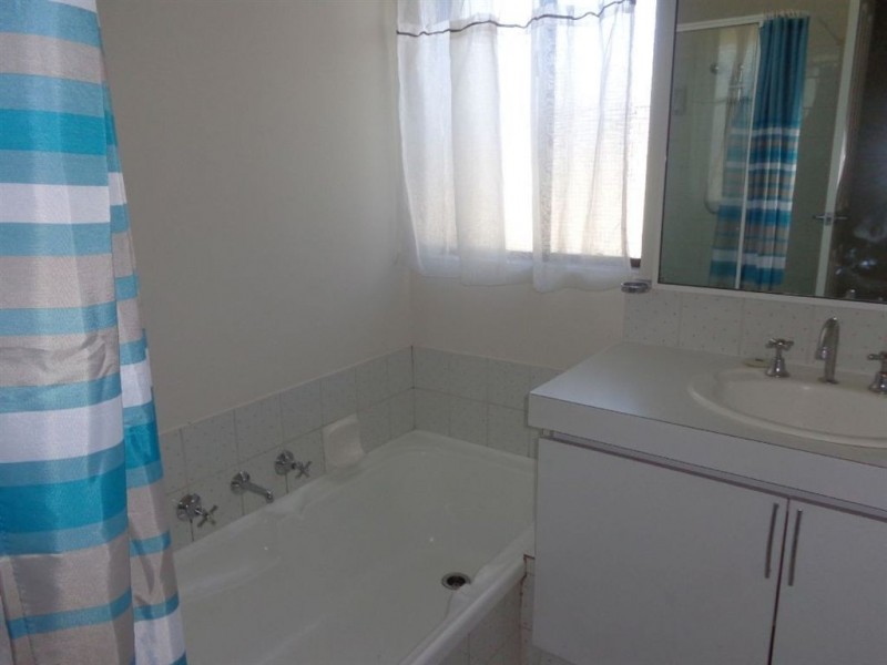 91 Peelwood Parade, Halls Head WA 6210