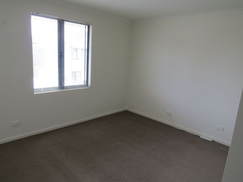 7/16 Rockford Street, Mandurah WA 6210