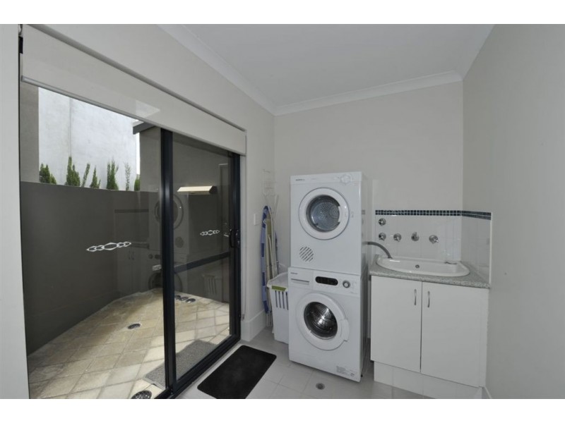 3/1 Bowspirit Way, Mandurah WA 6210