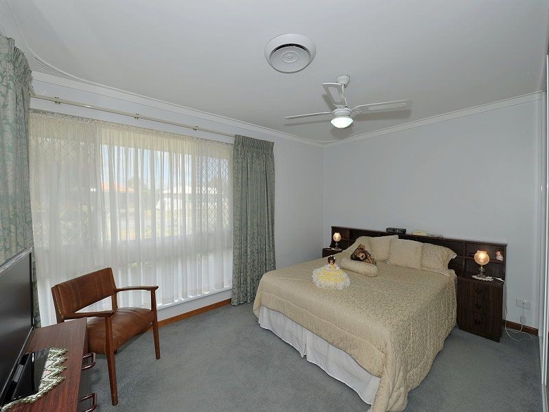 12 Maria Street, Dudley Park WA 6210