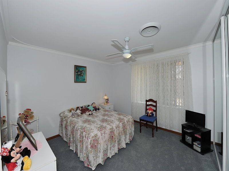 12 Maria Street, Dudley Park WA 6210