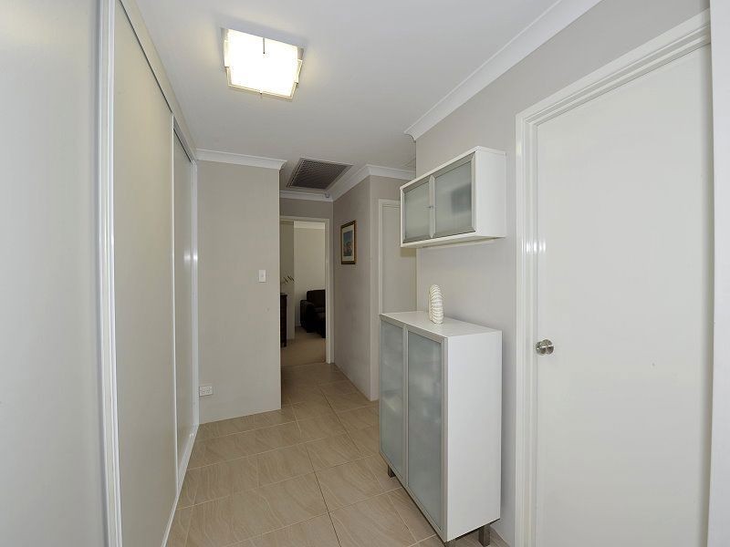 42 Eldorado Loop, Meadow Springs WA 6210