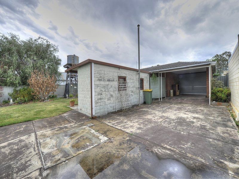 14 Elizabeth Street, Mandurah WA 6210
