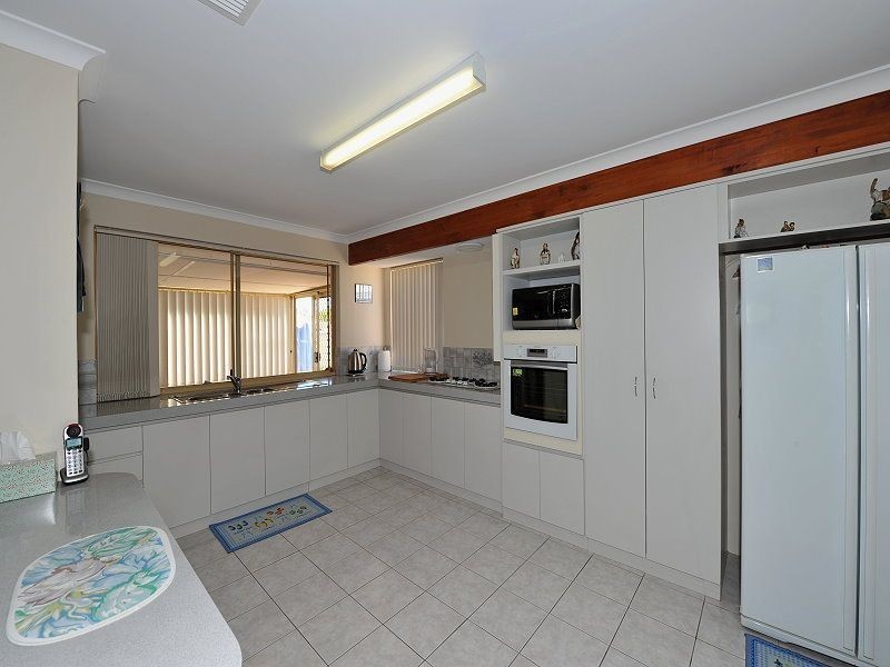 3 Pinnace Court, Halls Head WA 6210