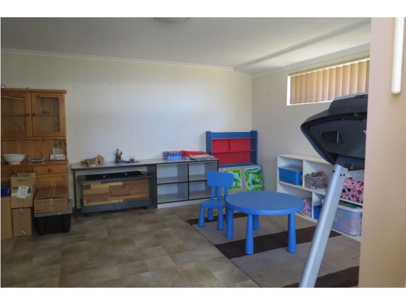 3/7 Jupiter Way, Greenfields WA 6210