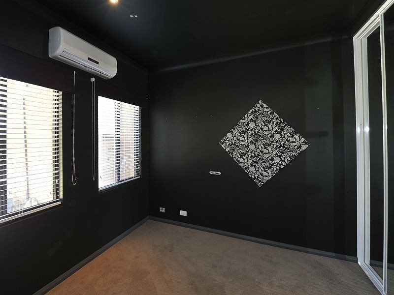 8/6 Valley Road, Halls Head WA 6210