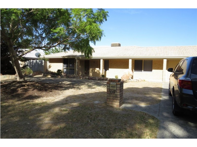 47 Inverness Drive, Meadow Springs WA 6210