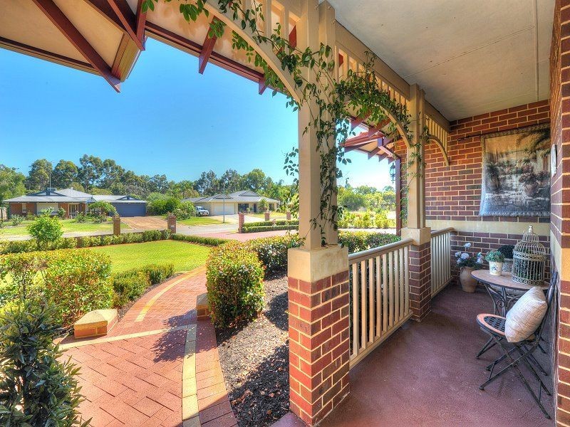 19 Clydesdale Drive, Greenfields WA 6210