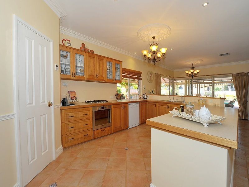 19 Clydesdale Drive, Greenfields WA 6210