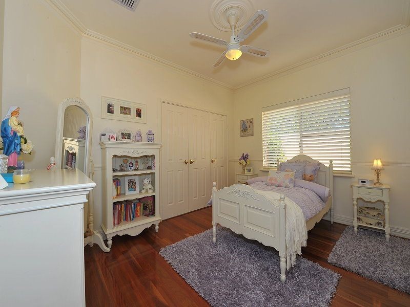 19 Clydesdale Drive, Greenfields WA 6210