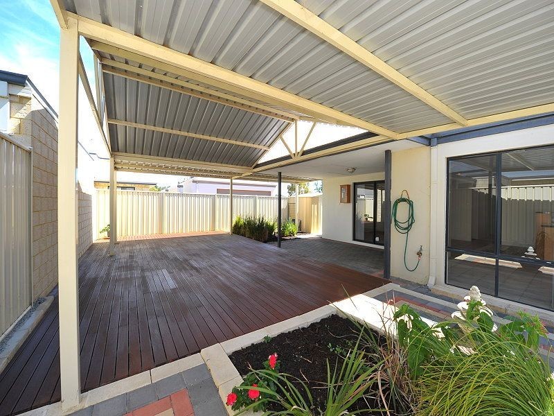 4 Dias Pass, Dudley Park WA 6210