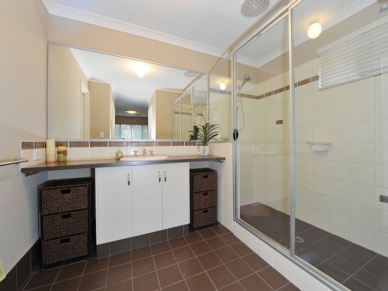 142 Yindana Boulevard, Lakelands WA 6180