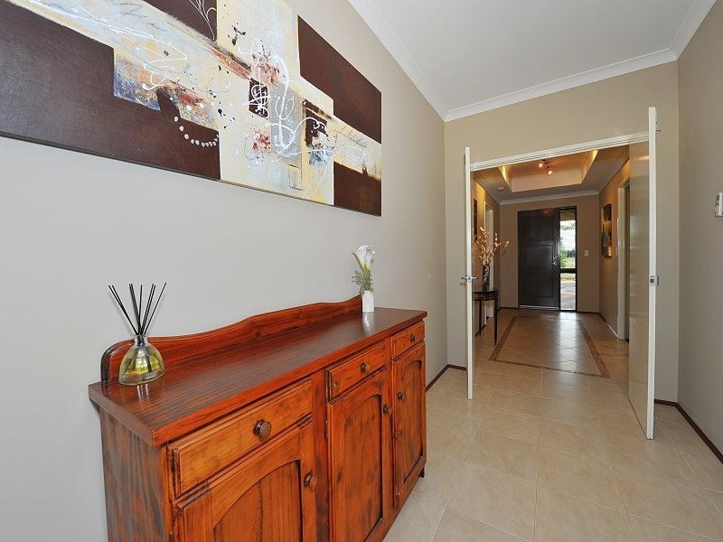 142 Yindana Boulevard, Lakelands WA 6180