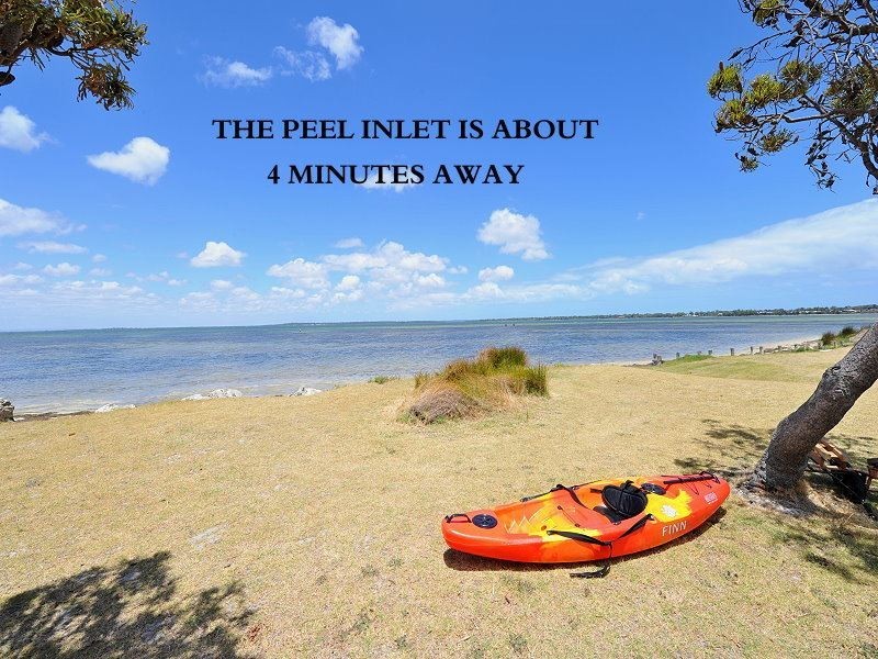 11 Seeana Pass, Halls Head WA 6210