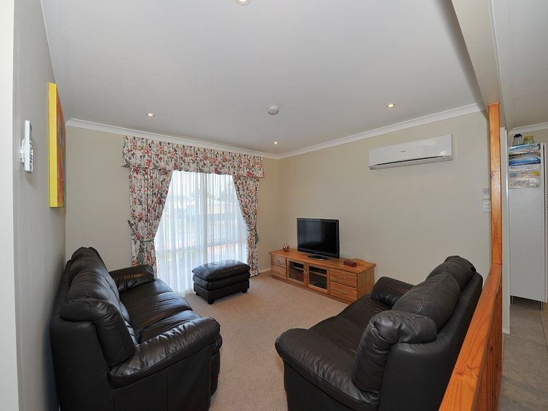 46 Challenger Road, Madora Bay WA 6210