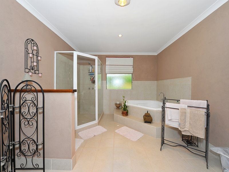 107 Greyhound Retreat, Nambeelup WA 6207