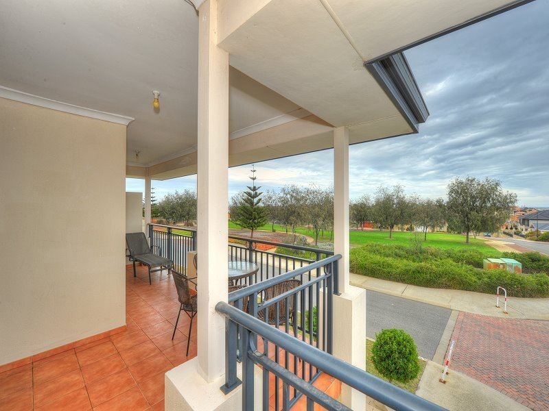 1 Mainsail Parkway, Wannanup WA 6210